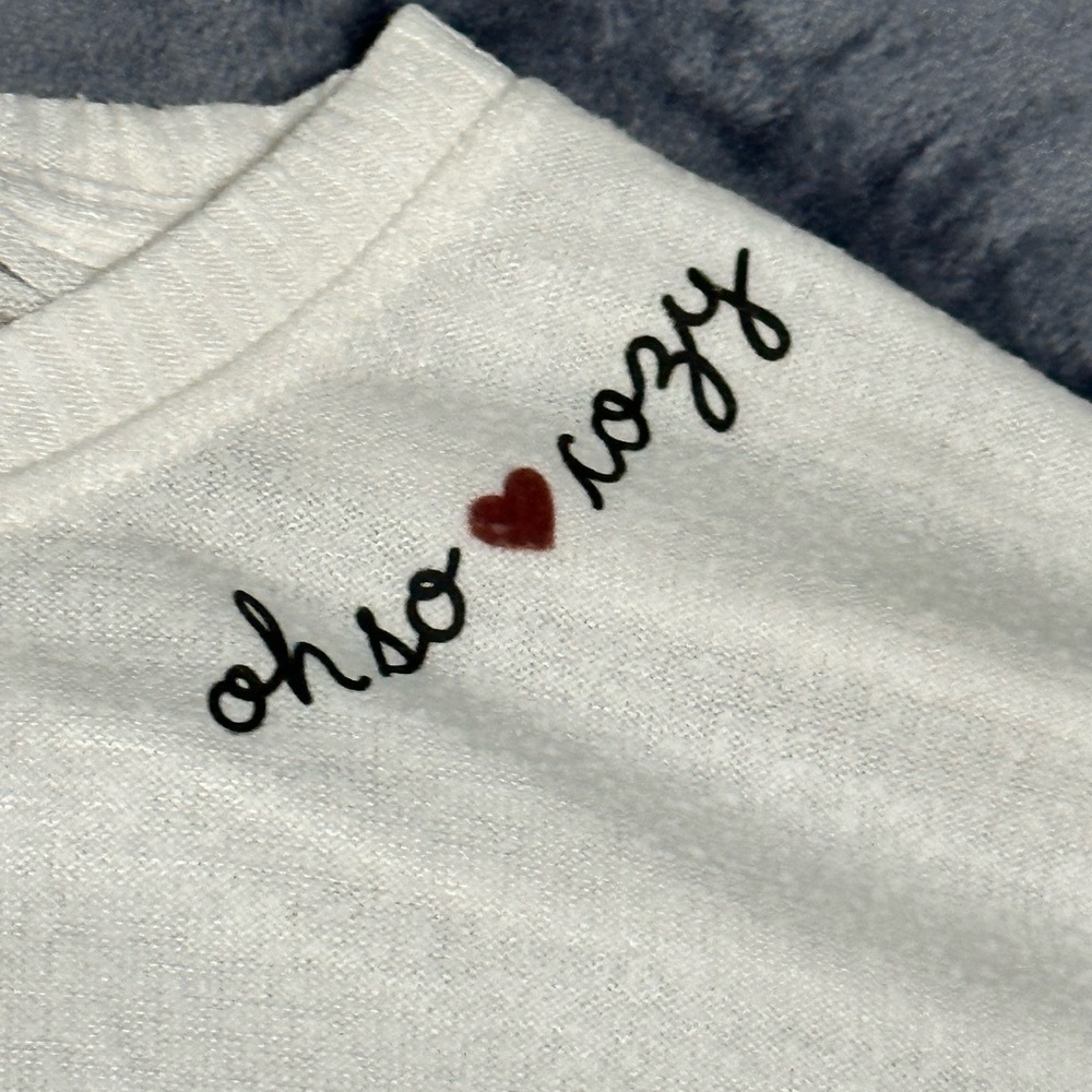Soft and Cozy Abercrombie and Fitch sweater